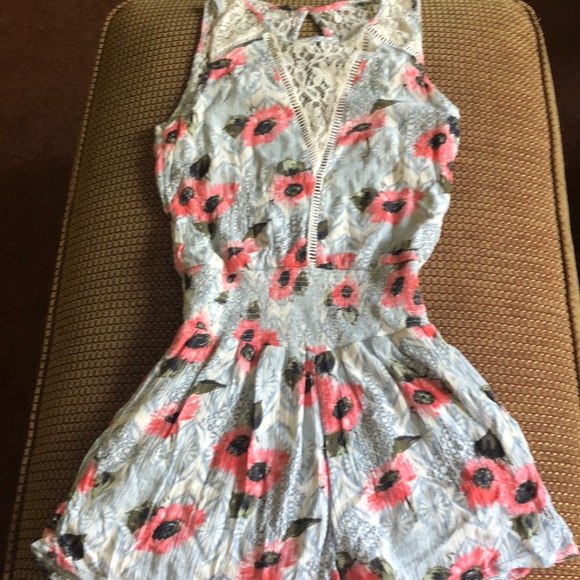 Abercrombie & Fitch Dresses & Skirts - Abercrombie & Fitch Romper